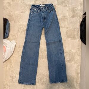 Abercrombie & Fitch 90s Relaxed Jean